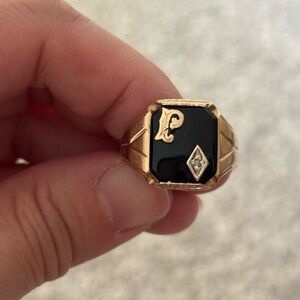 10k Gold and Black Men's Signet Ring size 9